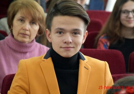Понад 100 талановитих дітей Житомирщини відчули себе депутатами й отримали подарунки від Ігоря Гундича