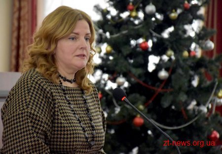 Понад 100 талановитих дітей Житомирщини відчули себе депутатами й отримали подарунки від Ігоря Гундича