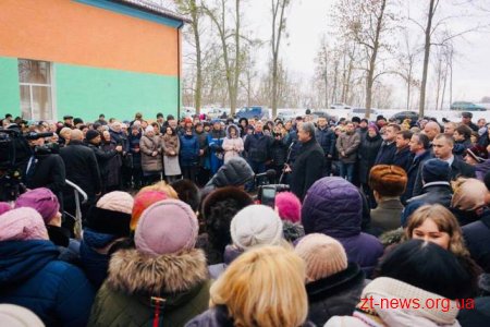 Президент під час робочої поїздки на Житомирщину зустрівся з мешканцями Станишівської ОТГ