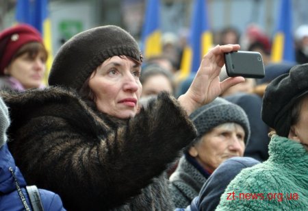 Близько 5 тисяч жителів області прийшли на представлення Томосу у Житомирі