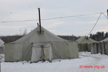 Петро Порошенко вручив бойовий прапор «хижим вовкам» Житомирщини