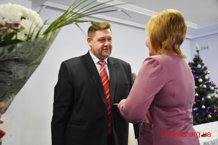 Ігор Гундич привітав жінок, які отримали звання «Мати-героїня»