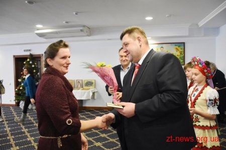 Ігор Гундич привітав жінок, які отримали звання «Мати-героїня»