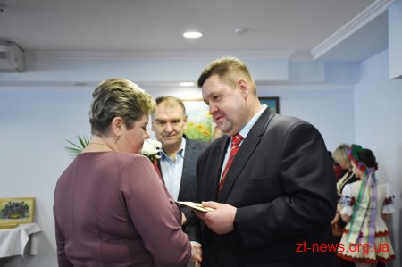Ігор Гундич привітав жінок, які отримали звання «Мати-героїня»