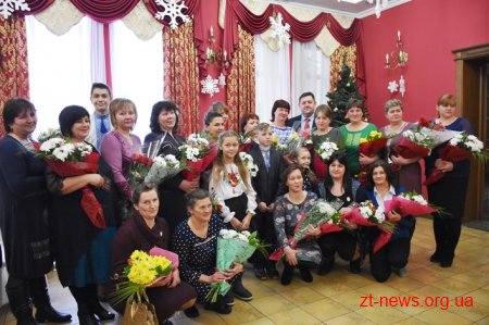 Ігор Гундич привітав жінок, які отримали звання «Мати-героїня»