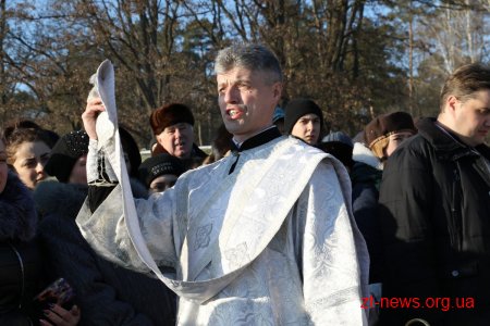 Як житомиряни святкували Водохреща у Гідропарку