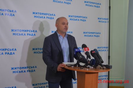 Сергій Янушевич розповів хто має прибирати тротуари у зимовий період