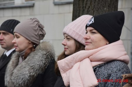 Сотні житомирян долучилися до створення «живого» ланцюга єдності
