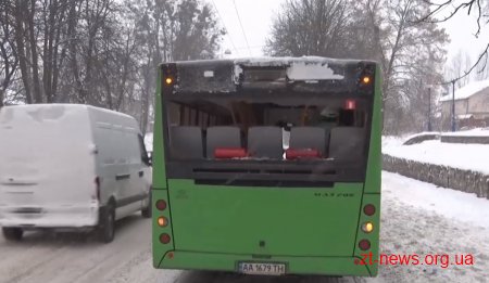 У Житомирі тролейбус зіштовхнувся з автобусом МАЗ