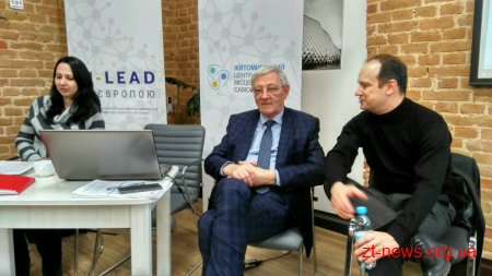 Фахівців громад Житомирщини навчали поводженню зі сміттям