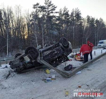 В ДТП на Житомирщині загинула жінка та двоє дітей травмувалися