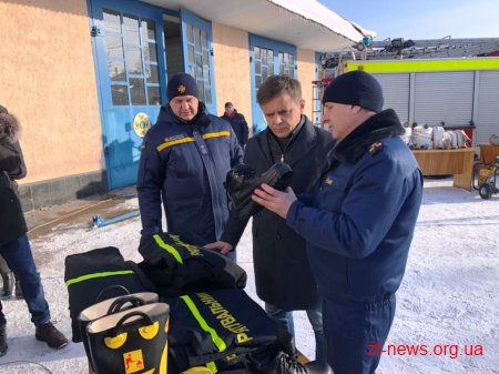 Житомирський міський голова передав вогнеборцям спорядження на суму понад 700 тис. грн