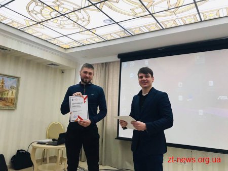 Учасники Школи малого і середнього підприємництва отримали сертифікати про успішне завершення курсу