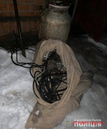 У Бердичеві поліцейські охорони затримали чоловіка під час спроби крадіжки
