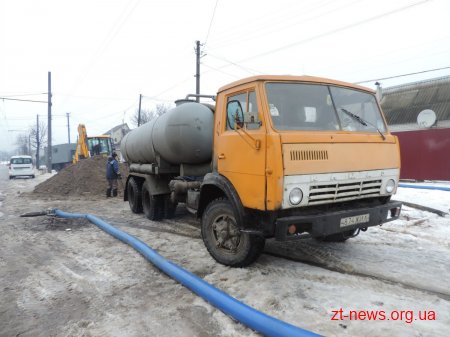 Через масштабну аварію відсутнє водопостачання у мікрорайоні Польова