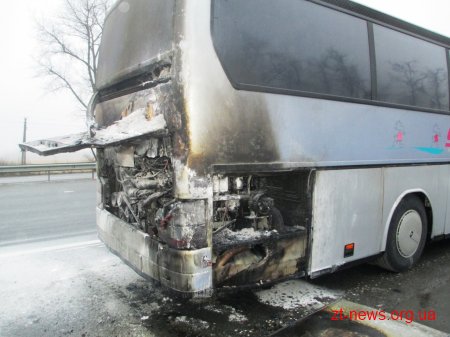 На трасі Київ-Чоп загорівся рейсовий автобус Гданськ-Київ