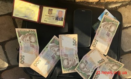 У Житомирі працівники СБУ затримали на хабарі працівника суду