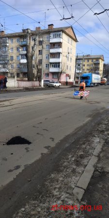 У Житомирі розпочали ремонт аварійних ділянок доріг