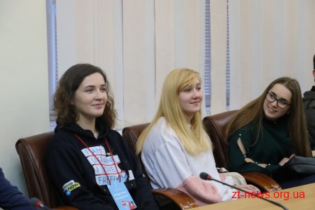 Студенти Української академії лідерства зустрілися із випускниками шкіл Житомира