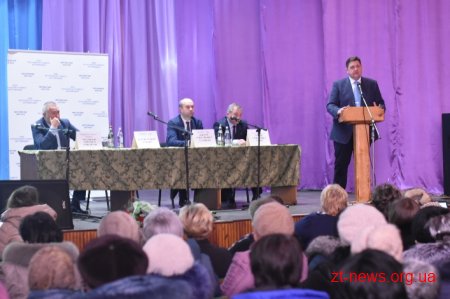 У Лугинській та Білокоровецькій ОТГ затвердили перспективи 2019-2021 років