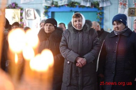 У Стрітення Господнє Ігор Гундич відвідав громади Хорошівського району, які перейшли до ПЦУ
