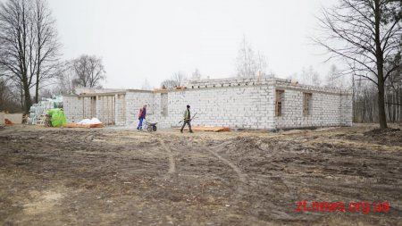 Ігор Гундич на вихідних перевірив хід робіт на об’єктах, які реконструюють у Житомирі