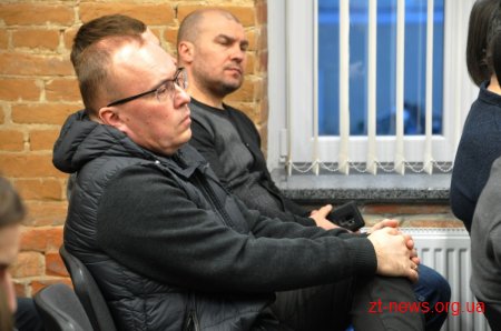 Аспен Інститут презентував для громадськості області методики діалогу та збірник «Тексти для роздумів»