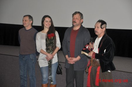 Творча група стрічки «Чорний козак» у Житомирі показала свій фільм та провела благодійний аукціон