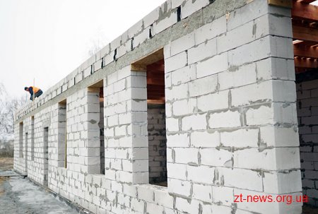 У Житомирській області вже будують 21 амбулаторію нового зразка
