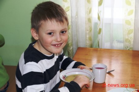 Фахівці департаменту освіти Житомира відвідали їдальню ліцею №25