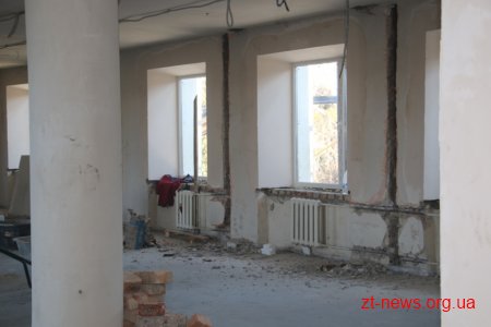 У Житомирі продовжується будівництво сучасного центру надання соціальних послуг