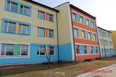 В утепленій Олевській гімназії продовжать внутрішні ремонті роботи