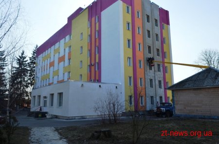 У Житомирі завершується термосанація будівлі терапевтичного відділення ЦМЛ №1