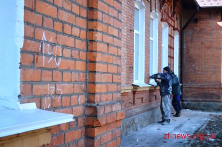 В інфекційному відділенні ЦМЛ №1 завершуються роботи з реконструкції будівлі