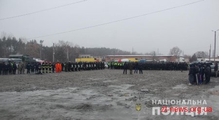 На Житомирщині поліцейські провели масштабні тактико-спеціальні навчання