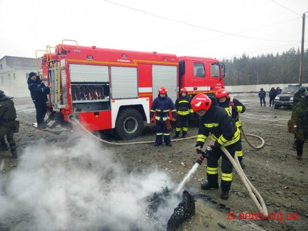 На Житомирщині поліцейські провели масштабні тактико-спеціальні навчання