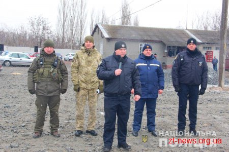На Житомирщині поліцейські провели масштабні тактико-спеціальні навчання