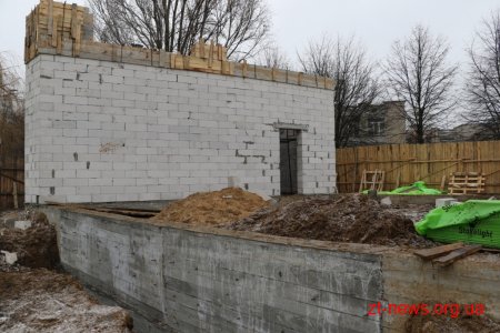 У Житомирі продовжується будівництво сучасного сценічного майданчику «Натхнення»