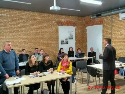 Громади Житомирщини розробляють плани поводження зі сміттям Громади Житомирщини розробляють плани поводження зі сміттям