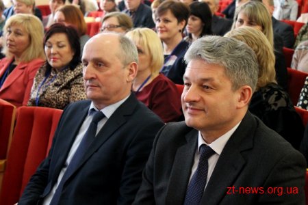 Голова обласної ради нагородив переможців обласного конкурсу «Учитель року-2019»