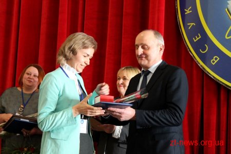 Голова обласної ради нагородив переможців обласного конкурсу «Учитель року-2019»