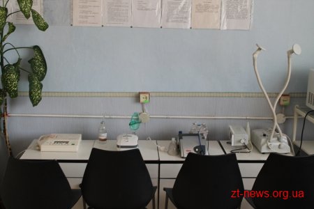 Голова обласної ради відвідав ряд комунальних установ у Хорошівському районі