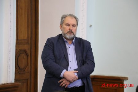 Батьки невакцинованих дітей прийшли до міської ради