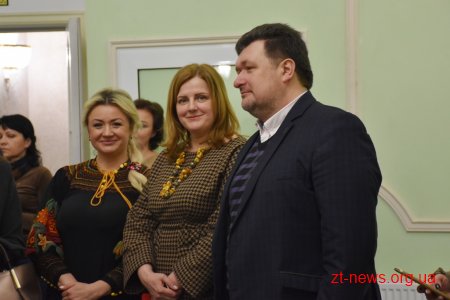 У Житомирі привітали жінок-військових із весною