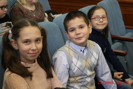 Для жінок, які виховують прийомних дітей влаштували справжнє свято Весни