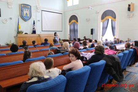 Для жінок, які виховують прийомних дітей влаштували справжнє свято Весни