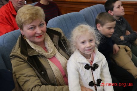 Для жінок, які виховують прийомних дітей влаштували справжнє свято Весни