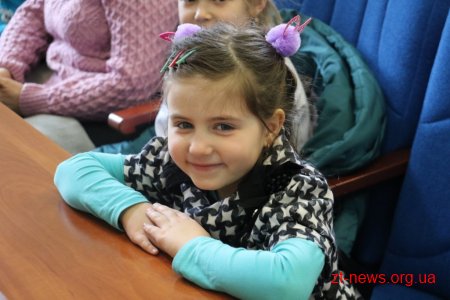 Для жінок, які виховують прийомних дітей влаштували справжнє свято Весни