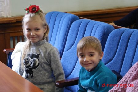 Для жінок, які виховують прийомних дітей влаштували справжнє свято Весни