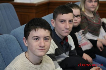 Для жінок, які виховують прийомних дітей влаштували справжнє свято Весни
